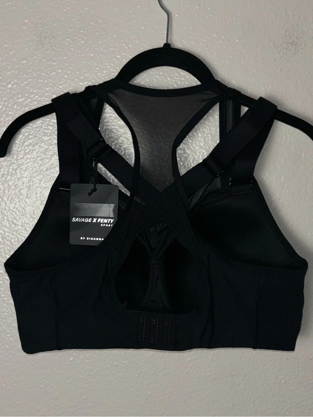 NWT Savage X Fenty Breakthru High-Impact Sports Bra Caviar Black women's 36D
